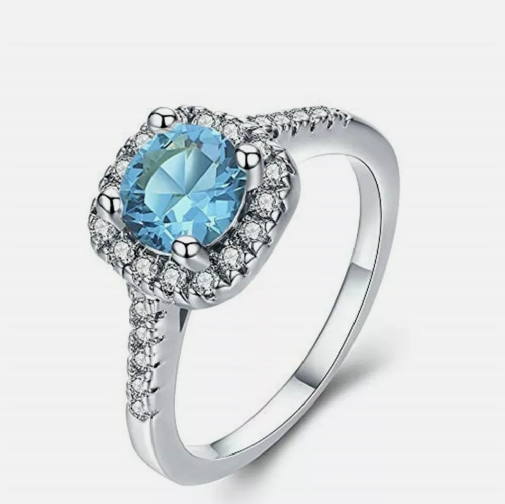 Silver Rhinestone & Blue Sky Zircon Ring size 6 - Picture 1 of 1